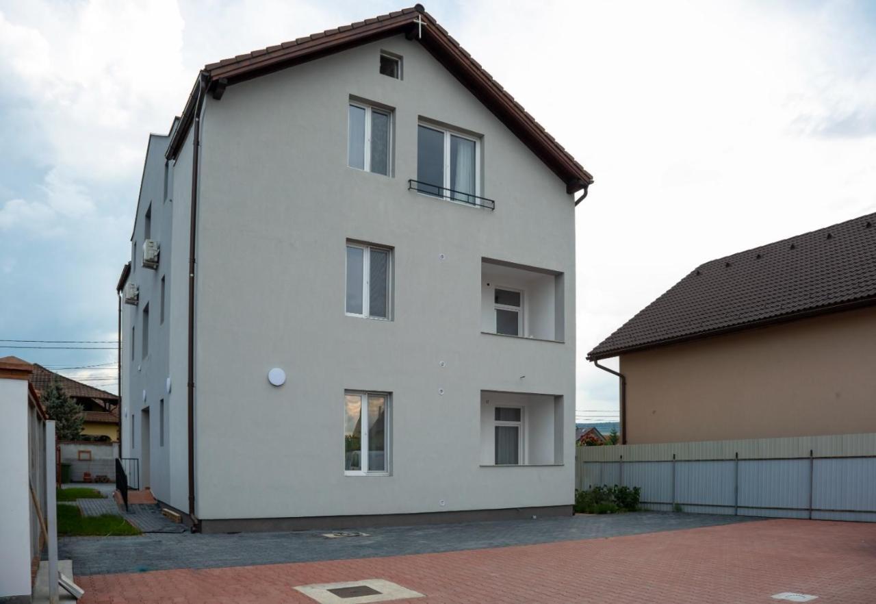 Solomon Apartments Ap 2 Sîngeorgiu de Mureş Dış mekan fotoğraf